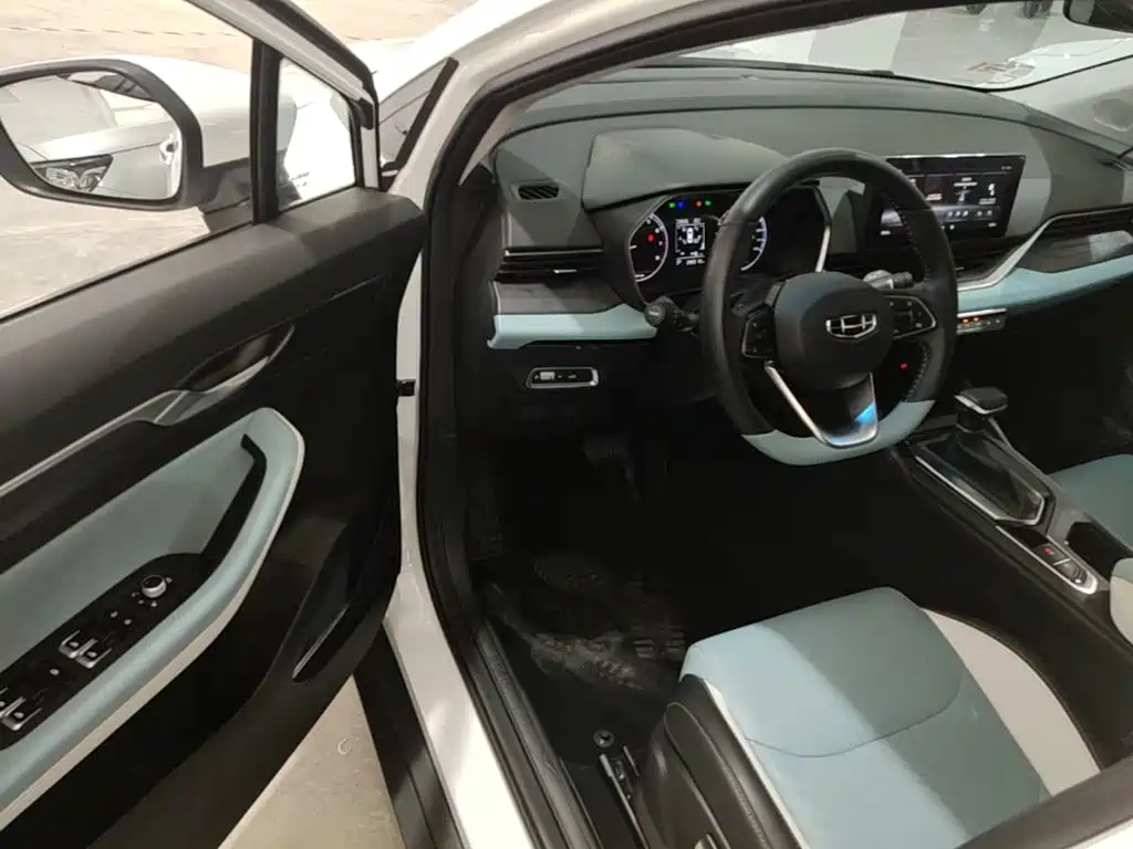 Geely Emgrand S — миниатюра 16