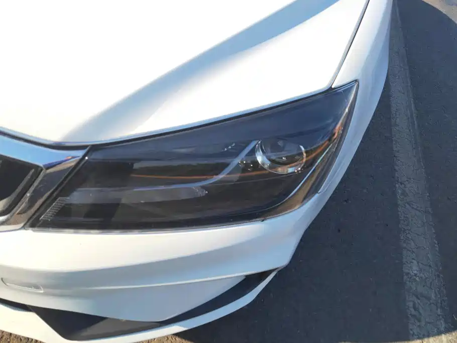 Geely Emgrand — миниатюра 5
