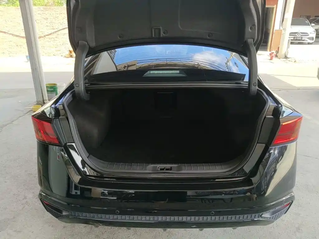 Nissan Teana — миниатюра 19