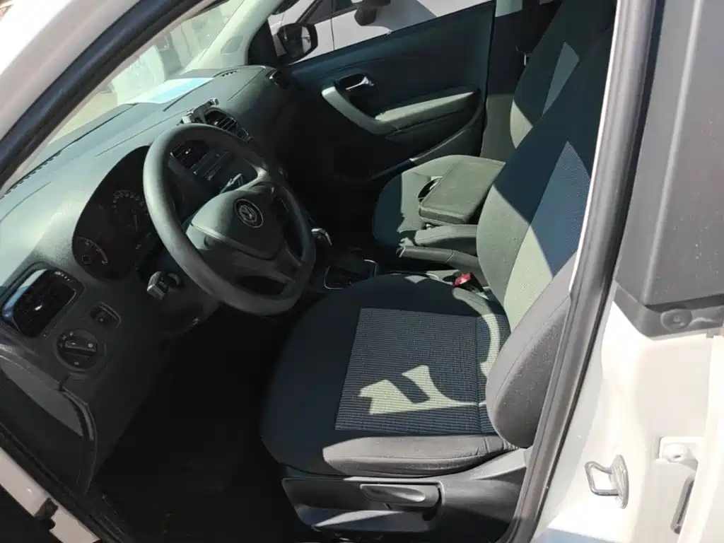 Volkswagen Polo — миниатюра 15