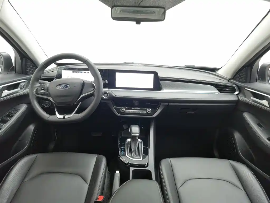 Ford Escort 2021 1.5L AT