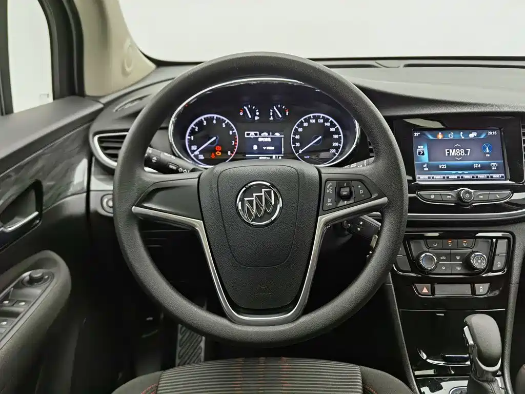 Buick Encore — миниатюра 11