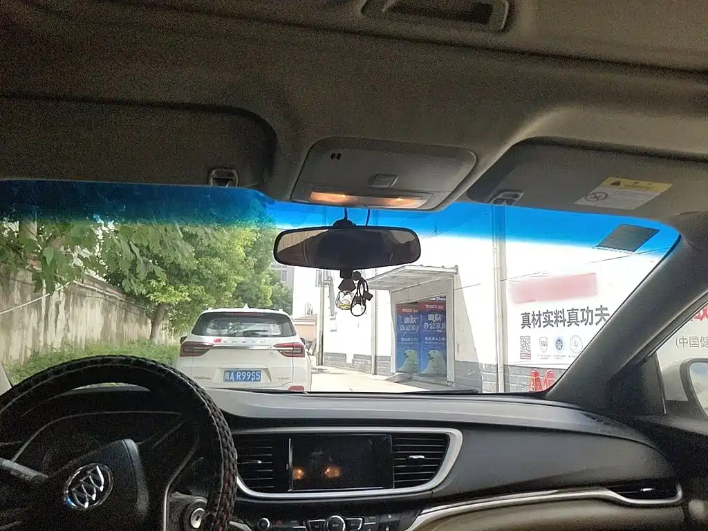 Buick Excelle — миниатюра 19