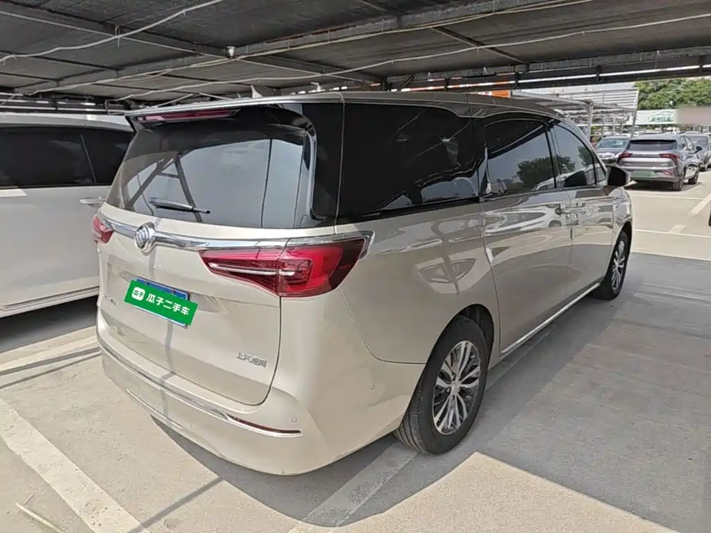 Buick GL8 2023 ES Premium