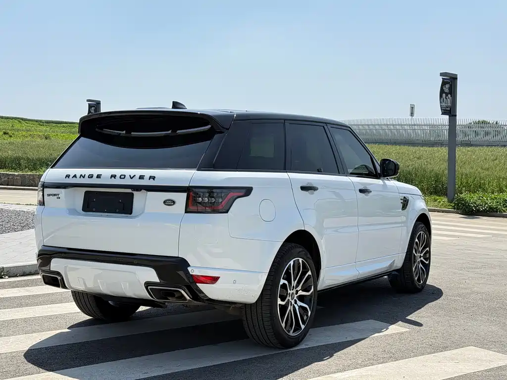 Land Rover Range Rover Sport 2022 3.0 L6