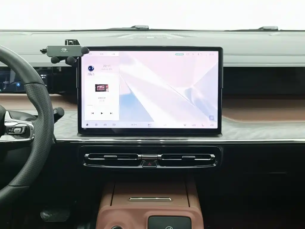 GAC Motor Trumpchi E8 PHEV — миниатюра 12