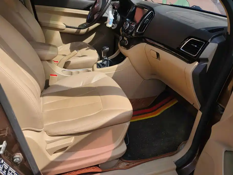 Baojun 730 — миниатюра 8