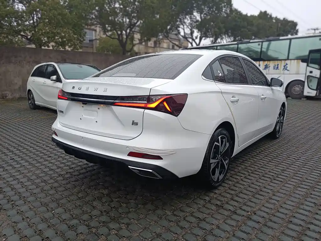 ROEWE I5