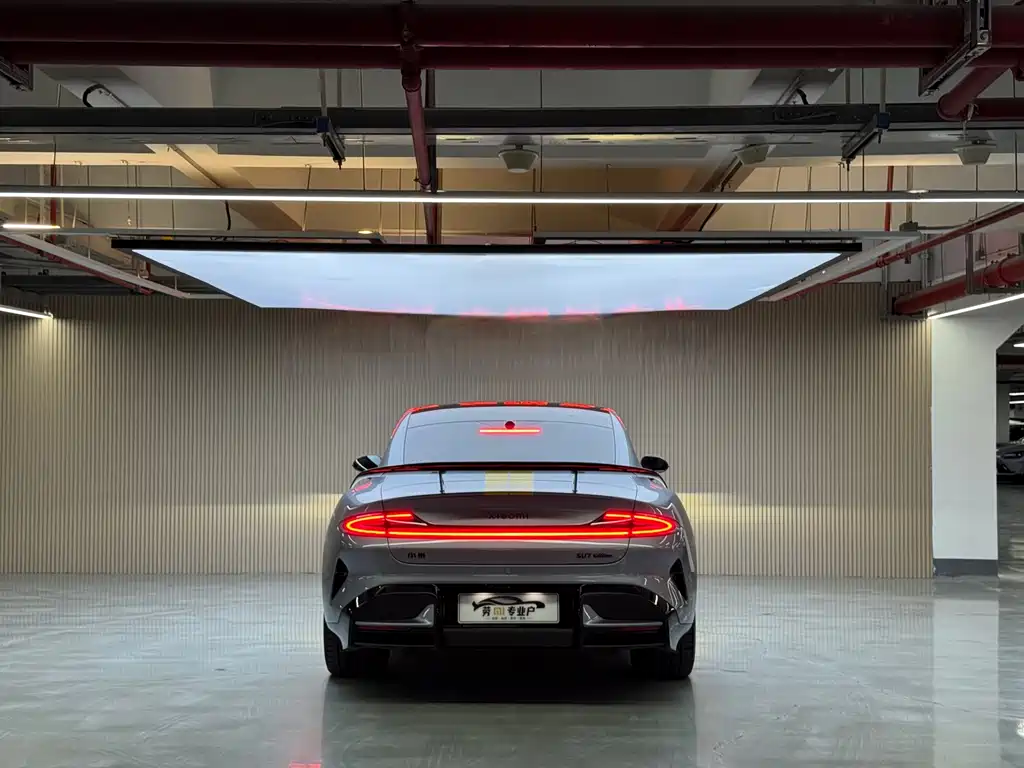 XIAOMI CAR XIAOMI SU7 ULTRA