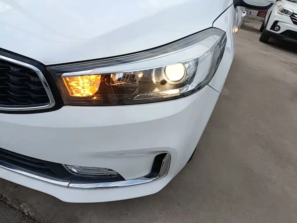 Kia K3 — миниатюра 24