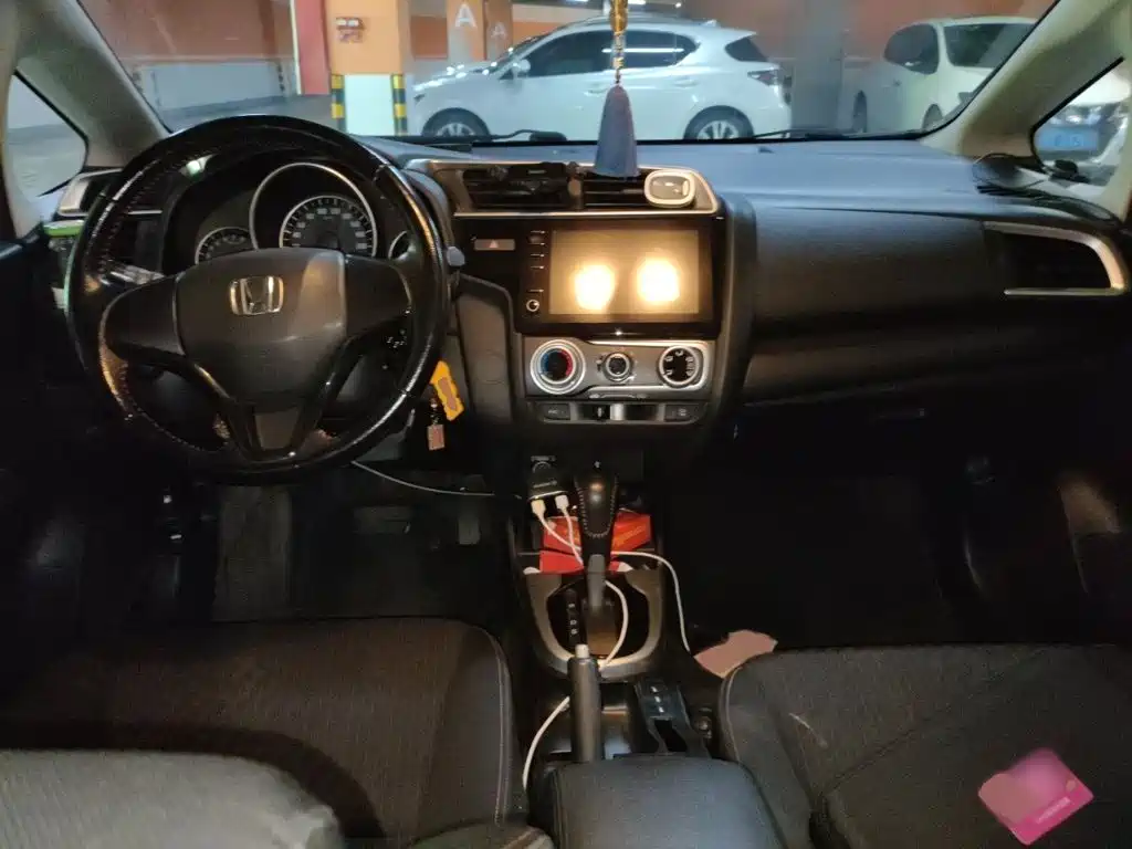 Honda Fit — миниатюра 13