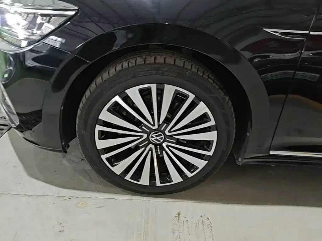 Volkswagen Passat — миниатюра 23