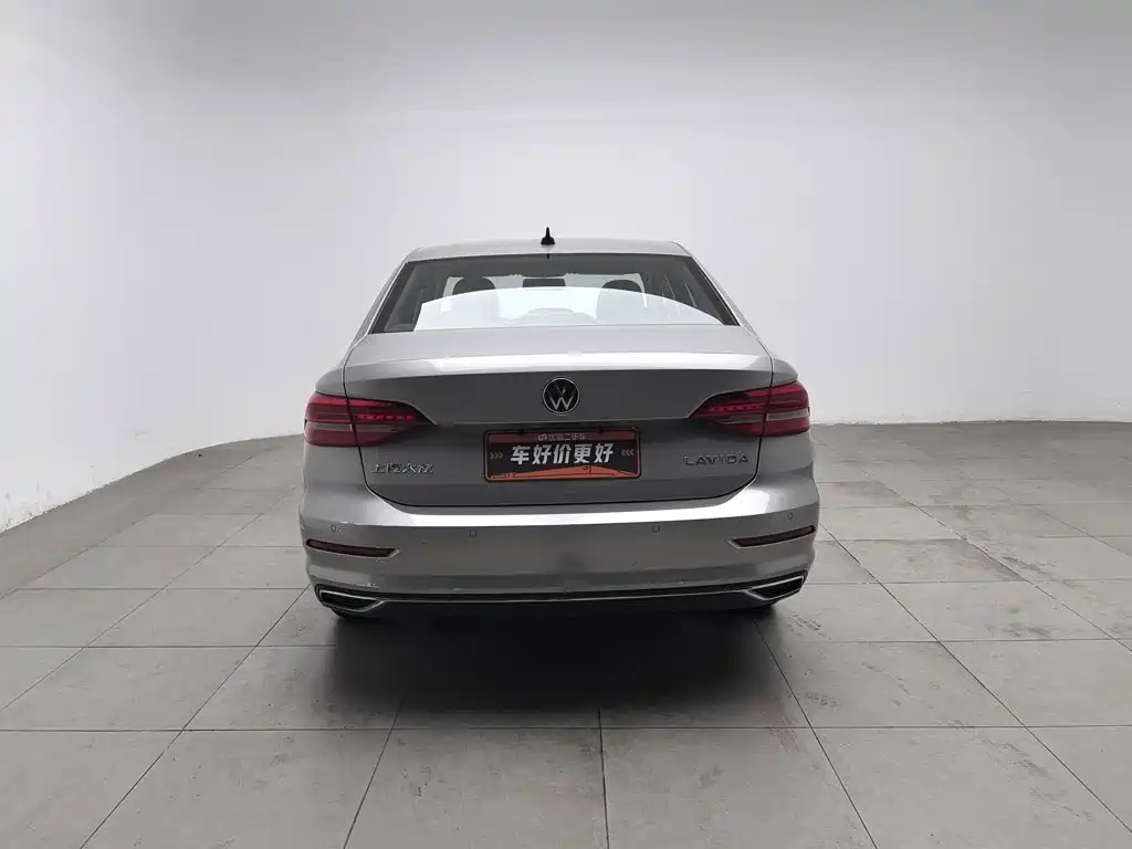 Volkswagen Lavida — миниатюра 4