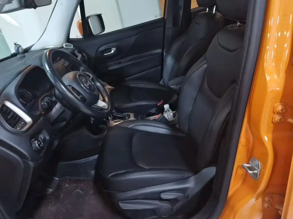 Jeep Renegade — миниатюра 15
