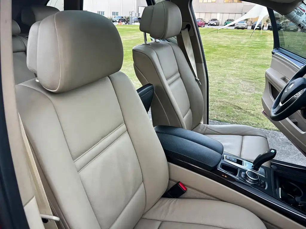 BMW X5 (Import) — миниатюра 24