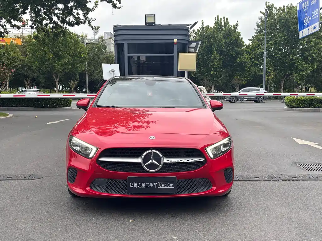 Mercedes-Benz A-Class (Import) — миниатюра 2