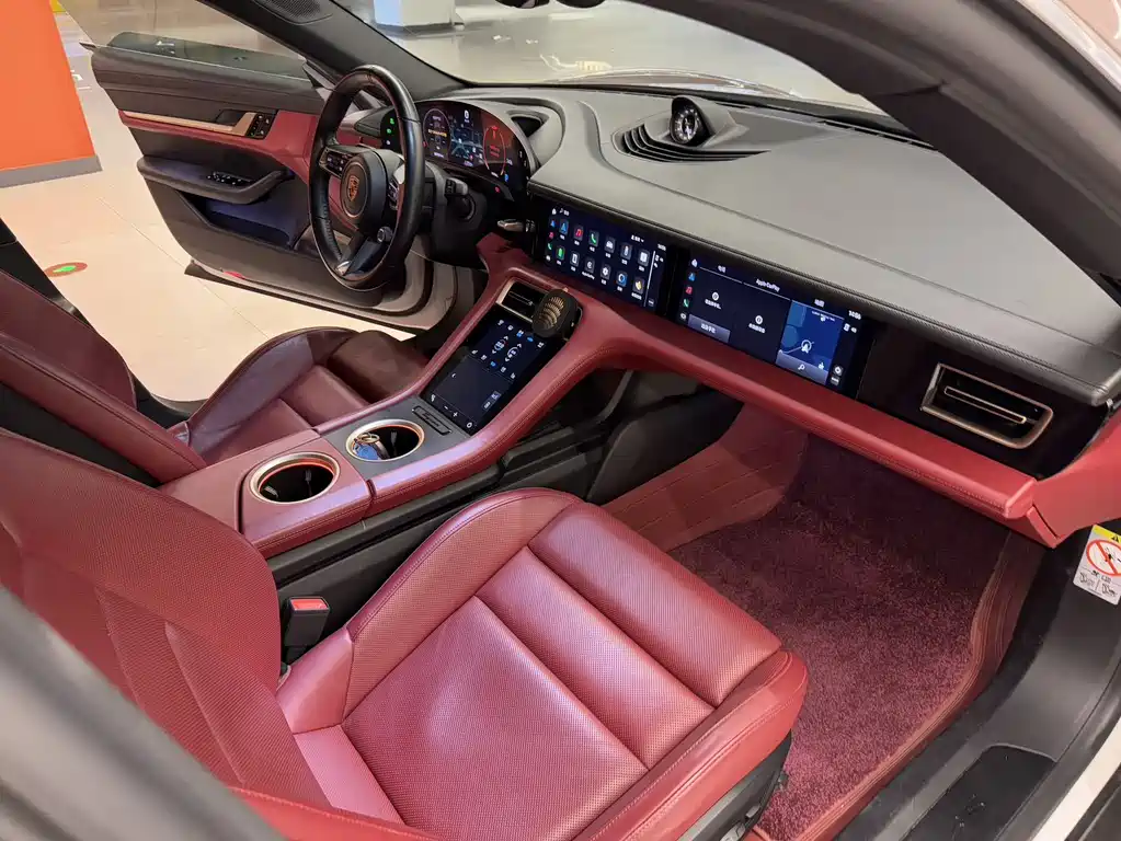 Porsche Taycan 2019 Taycan 4S