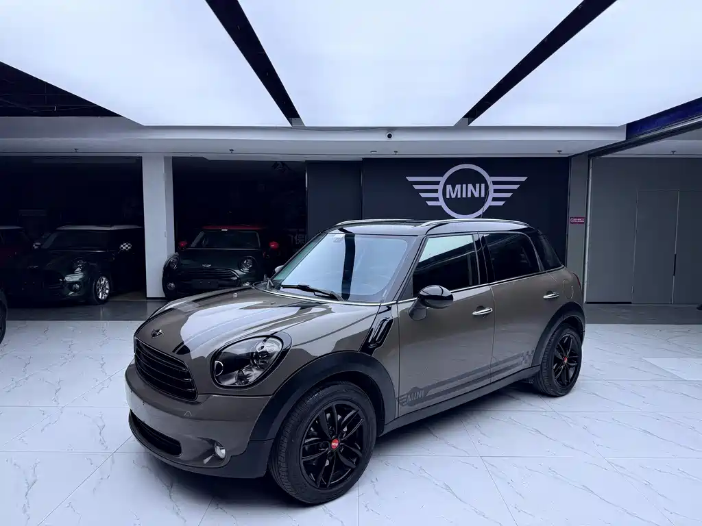 Mini Mini Countryman 2011