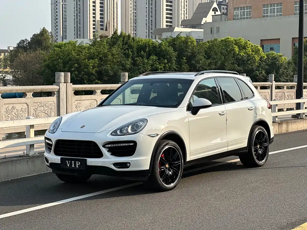Porsche Cayenne 2012