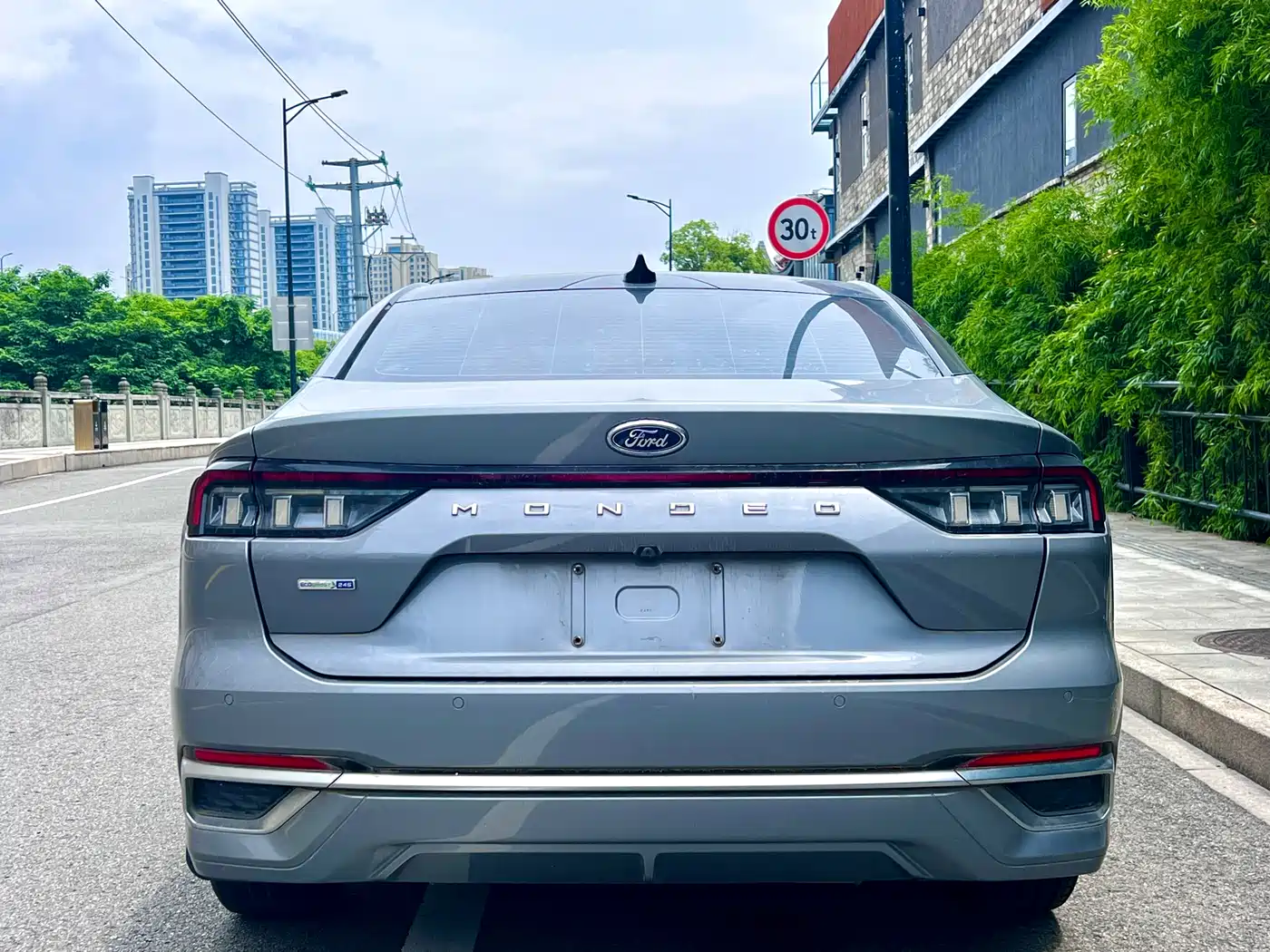 Ford Mondeo 2022 Silver/gray из Китая