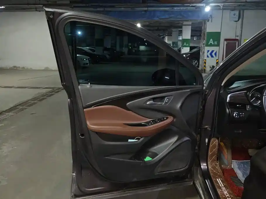Buick Envision Plus — миниатюра 7