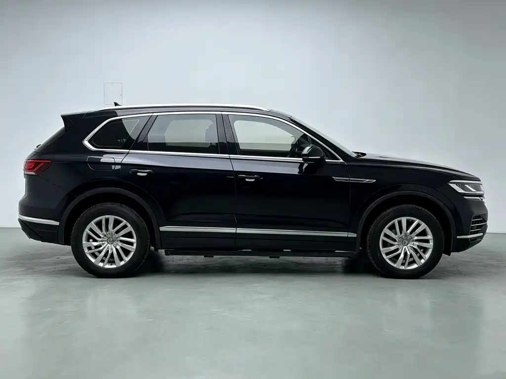 Volkswagen Touareg — миниатюра 14