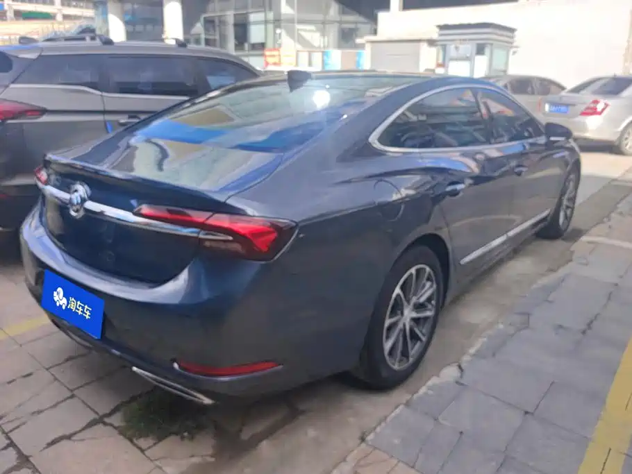 Buick LaCrosse — миниатюра 3
