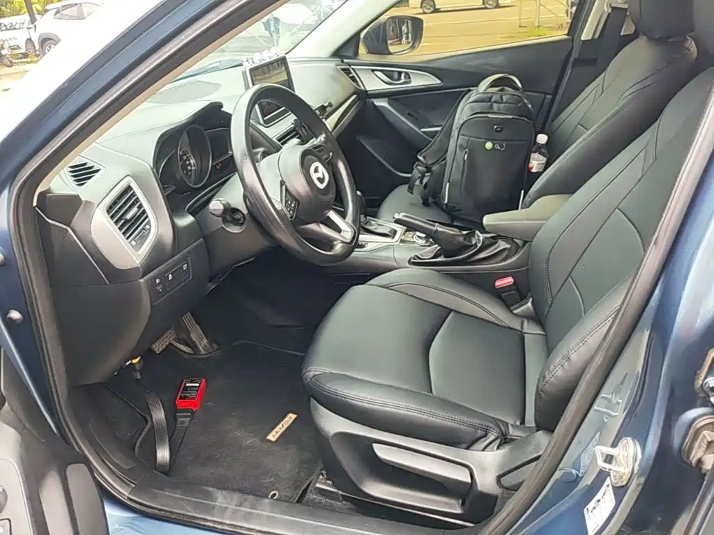 Mazda 3 Axela — миниатюра 15