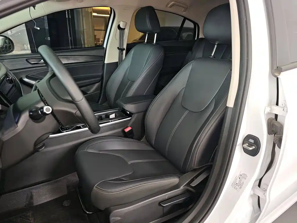 Chery Arrizo 5 — миниатюра 15