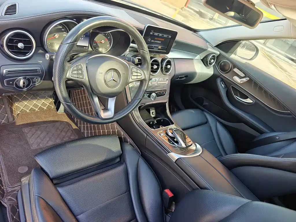 MERCEDES-BENZ C CLASS