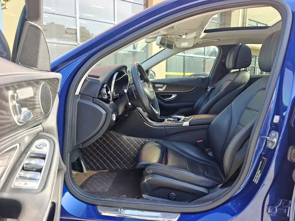 MERCEDES-BENZ C CLASS