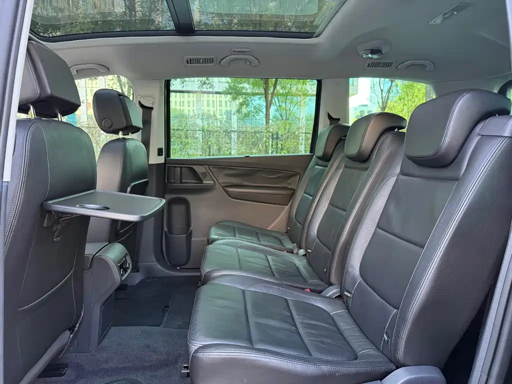 Volkswagen Sharan — миниатюра 16