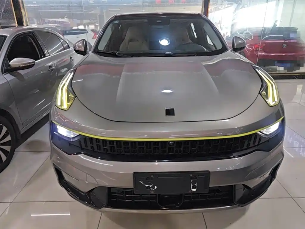 Lynk & Co 05 — миниатюра 3
