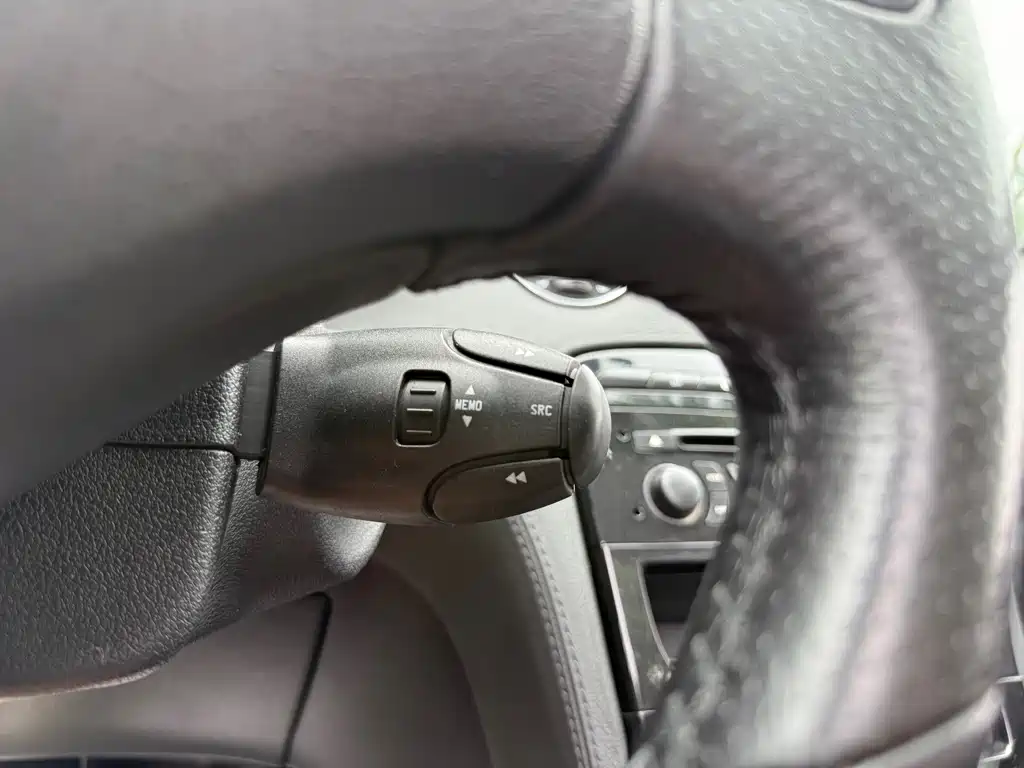 Peugeot 308 (Import) — миниатюра 32