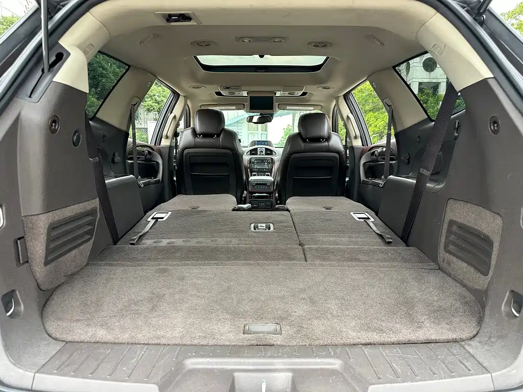 Buick Enclave — миниатюра 20