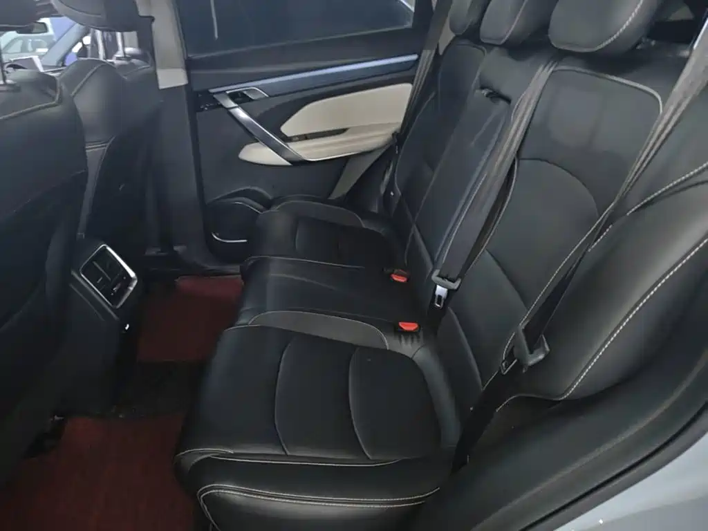Geely Boyue — миниатюра 17