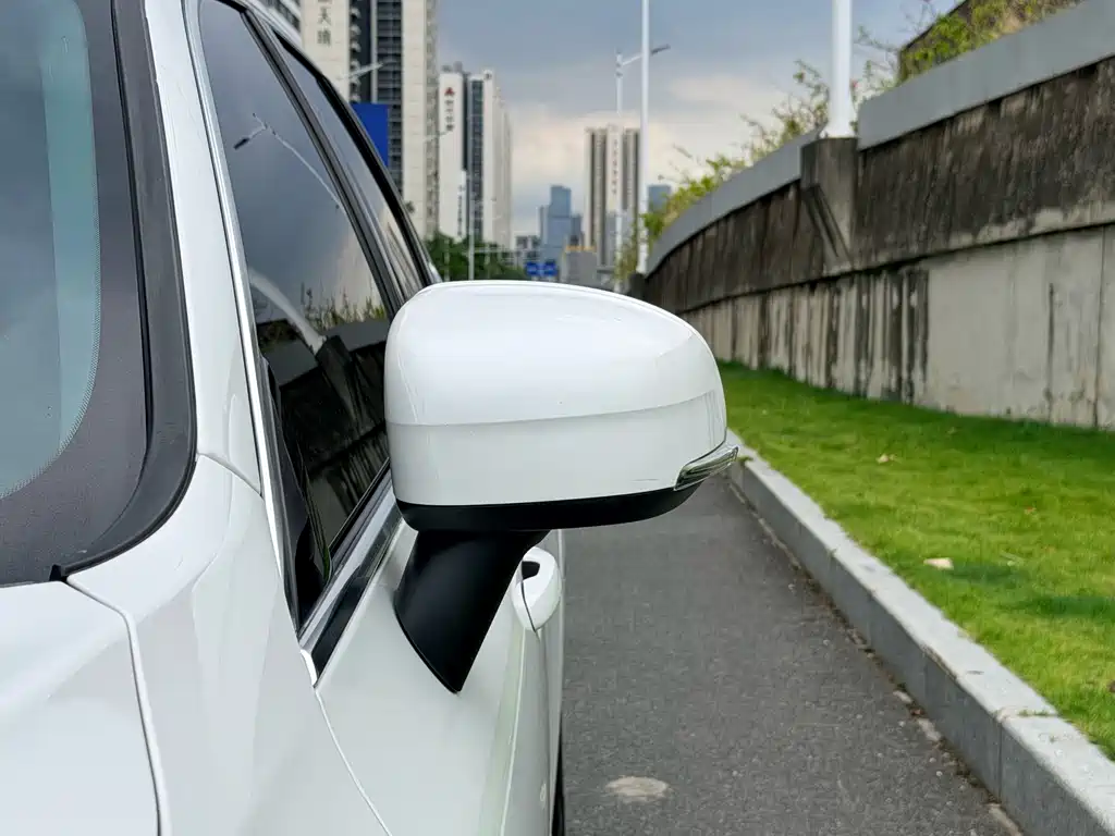 Volvo XC60 — миниатюра 36