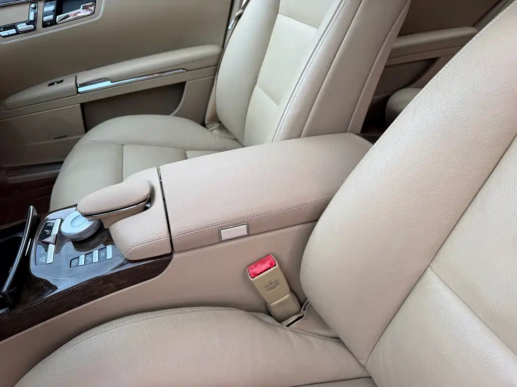 Mercedes-Benz S-Class — миниатюра 14