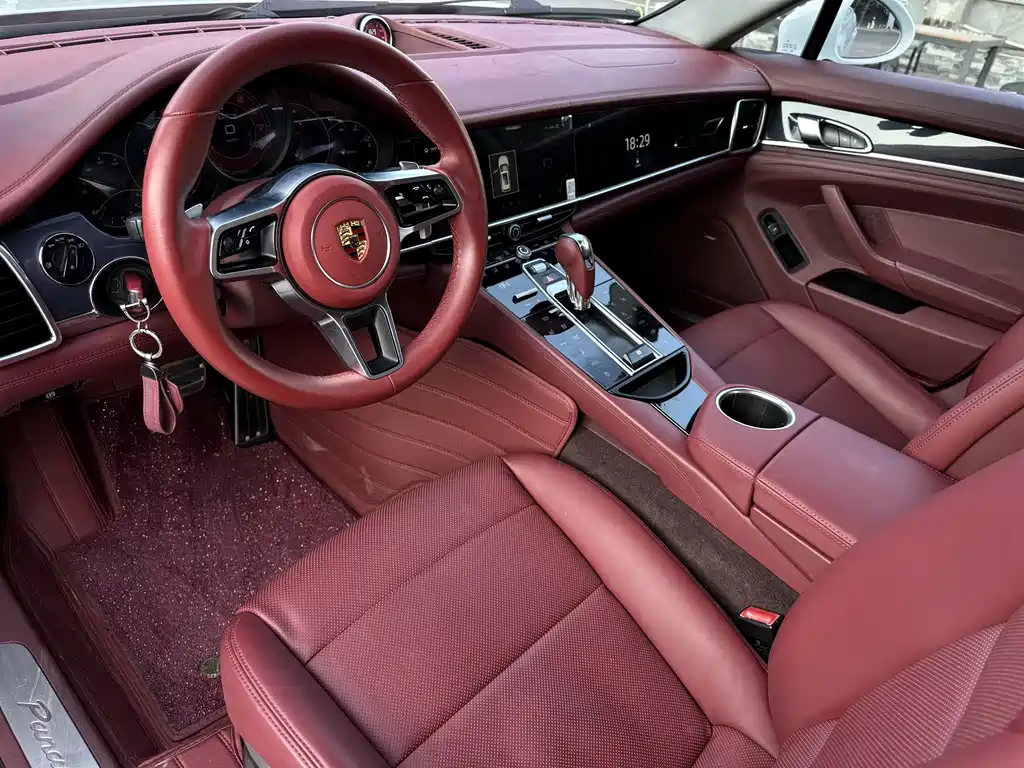 Porsche Panamera — миниатюра 6