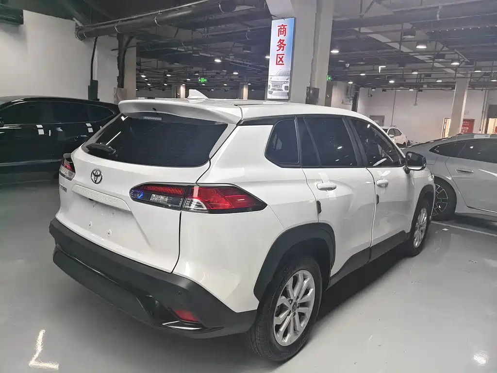 Toyota Frontlander — миниатюра 23