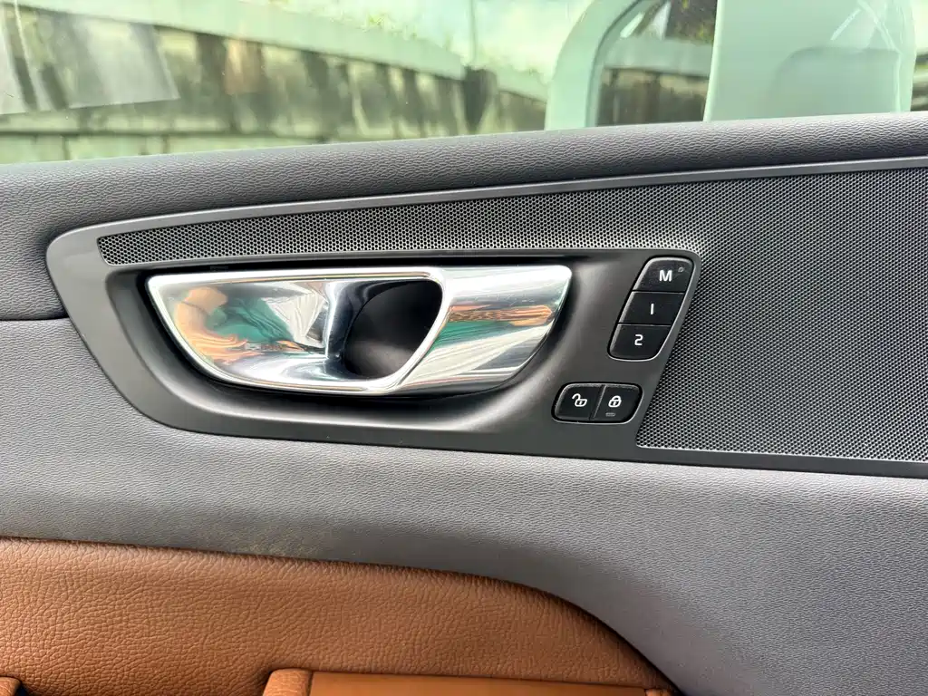 Volvo XC60 — миниатюра 26