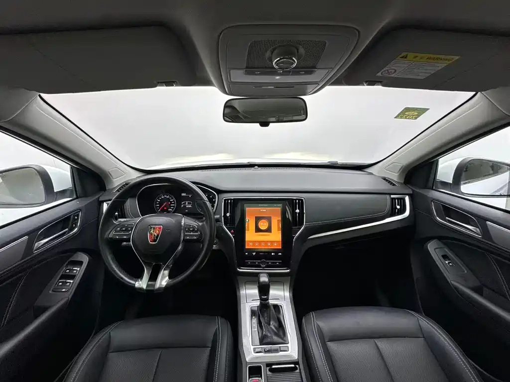 Roewe RX5 — миниатюра 4