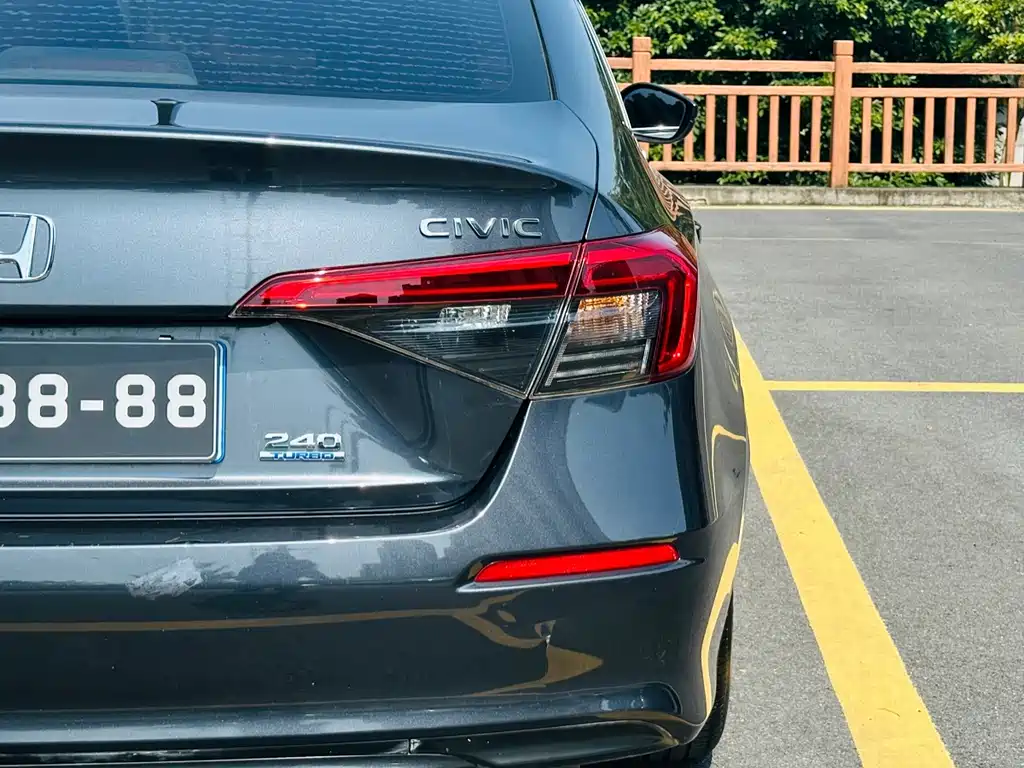 Honda Civic — миниатюра 26