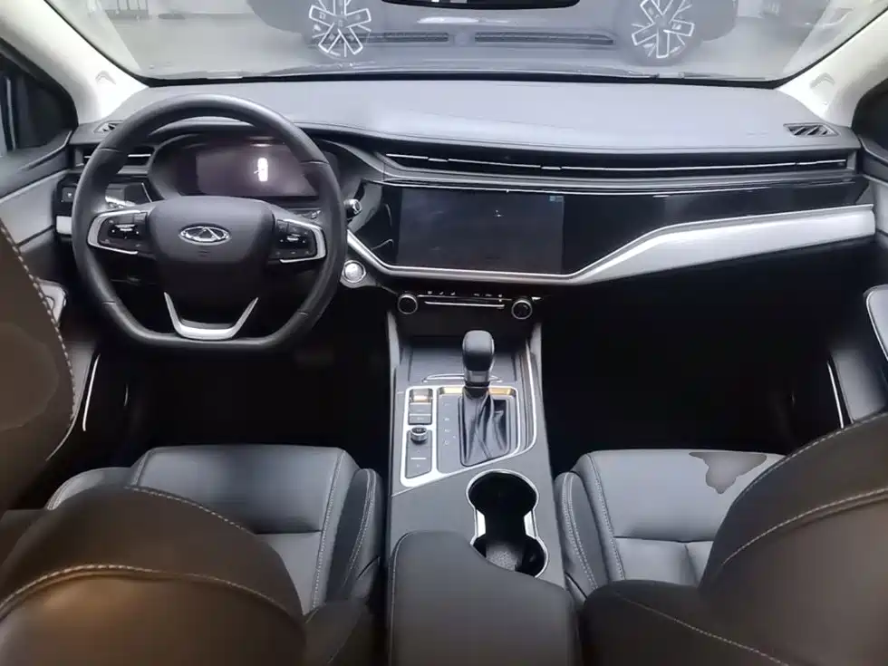 Chery Arrizo 5 PLUS — миниатюра 10