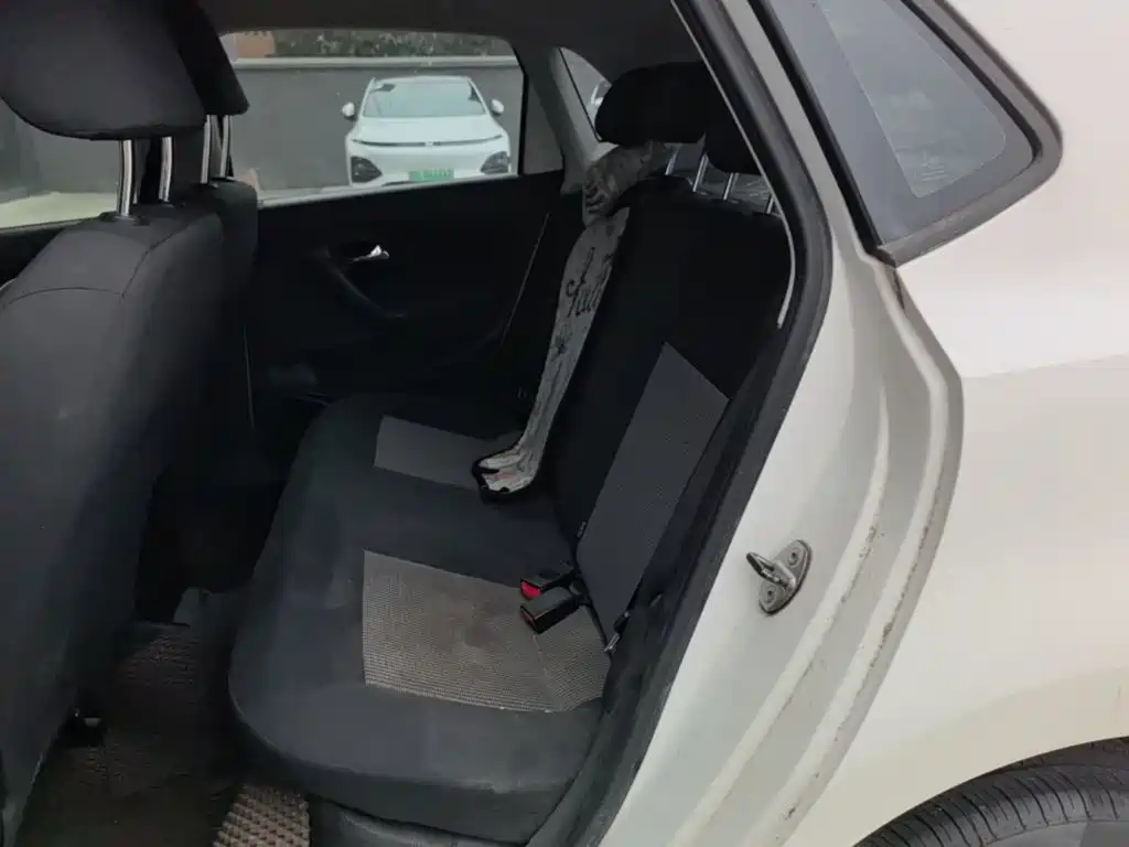 Volkswagen Polo — миниатюра 17