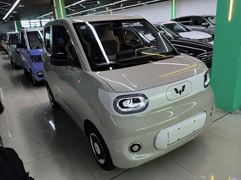 Wuling MINIEV — миниатюра 4