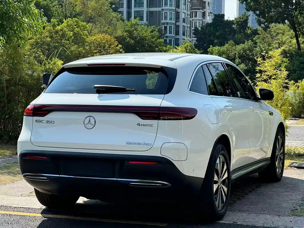 Mercedes-Benz EQC — миниатюра 6