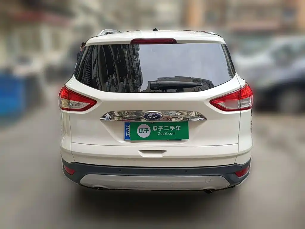 Ford Kuga — миниатюра 5