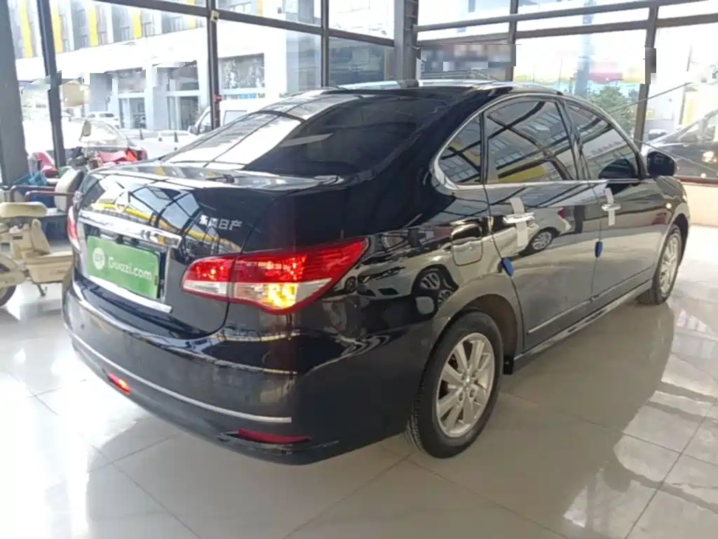 Nissan Sylphy — миниатюра 5
