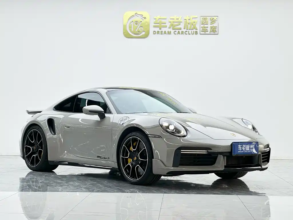 Porsche 911 2023 Turbo S 3.7T